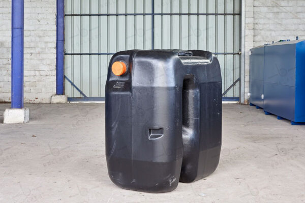 Ondergrondse rechthoekige watertank in kunststof van 1000 liter