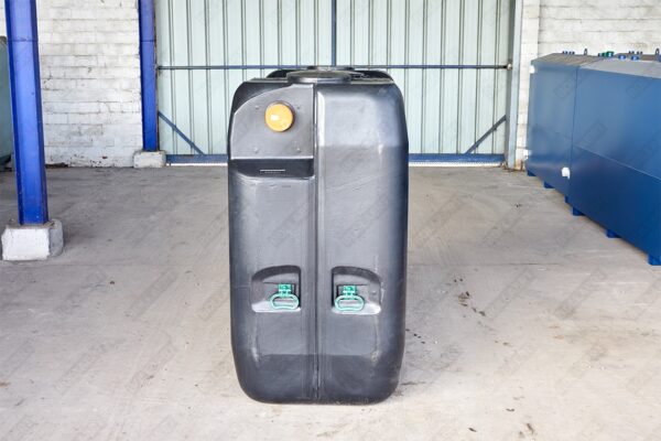 Ondergrondse rechthoekige watertank in kunststof van 2000 liter