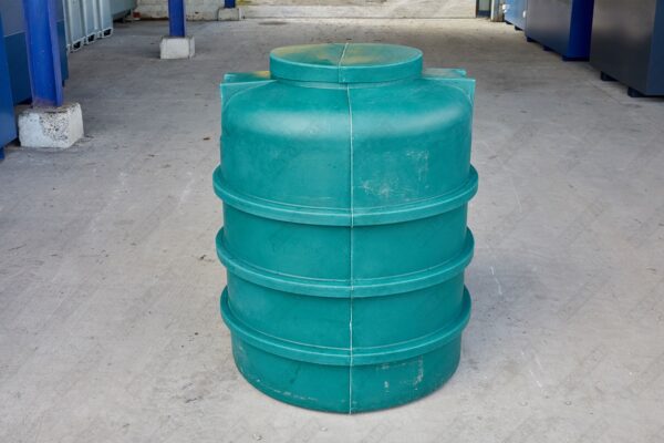 Ondergrondse ronde regenwatertank in kunststof van 1000 liter