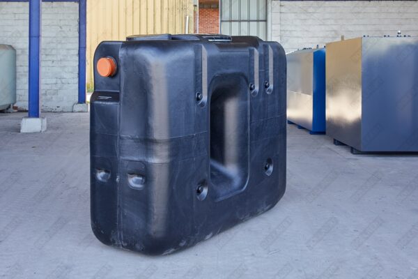 Bovengrondse septic tank kunststof van 1500 liter