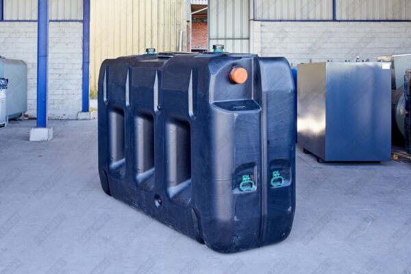 Bovengrondse septic tank kunststof van 3000 liter