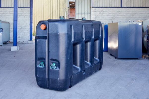 Bovengrondse septic tank kunststof van 3000 liter