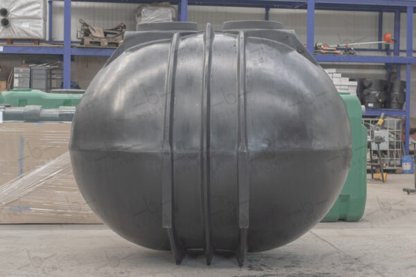 Ondergrondse septic tank in kunststof - 7600 liter