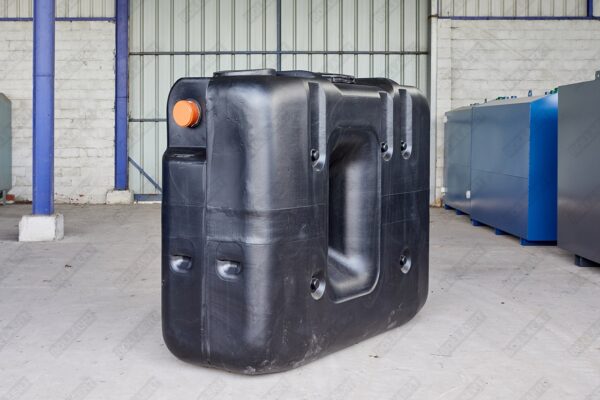 Ondergrondse rechthoekige septic tank in kunststof van 1500 liter