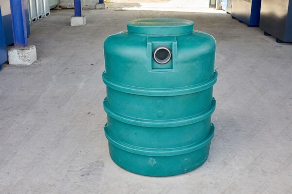 Ondergrondse ronde septic tank in kunststof van 1000 liter