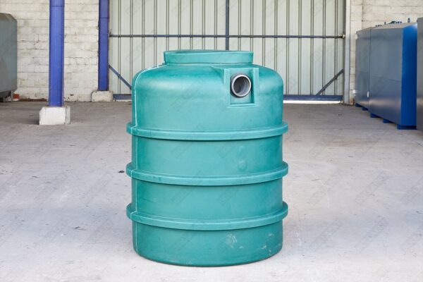 Ondergrondse ronde septic tank in kunststof van 1000 liter