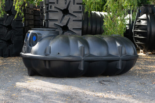 Platte kunststof septic tank - 5.000 liter