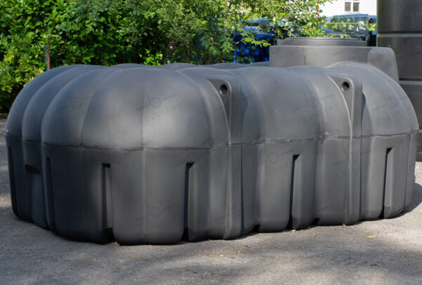 Platte kunststof septic tank - 7.500 liter