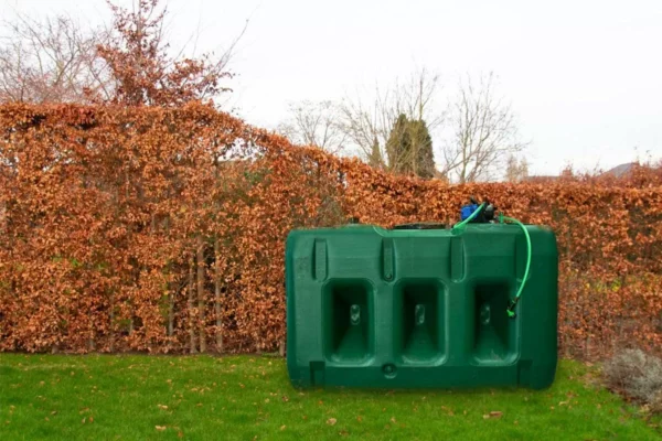 Bovengrondse Rechthoekige Regenwatertank - Met pomp - 3000 liter