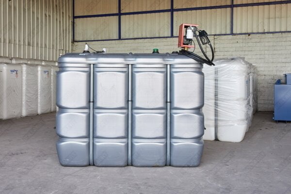 maz-bg-re-pomp-grijs-2000l-be-06.jpg