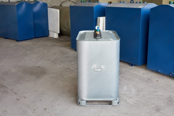 maz-bg-re-verw-verz-700l-1_11.jpg